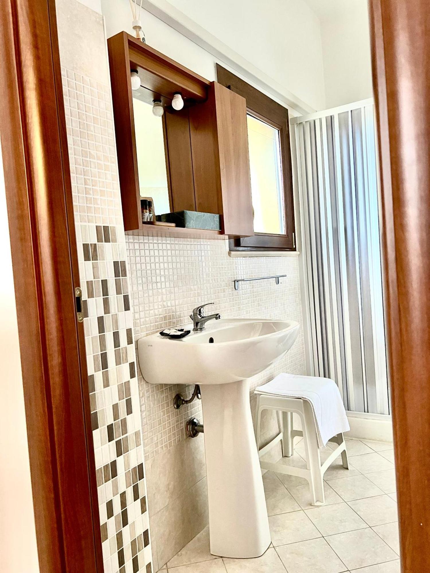 B&B Antico Caricatore Шака Екстериор снимка